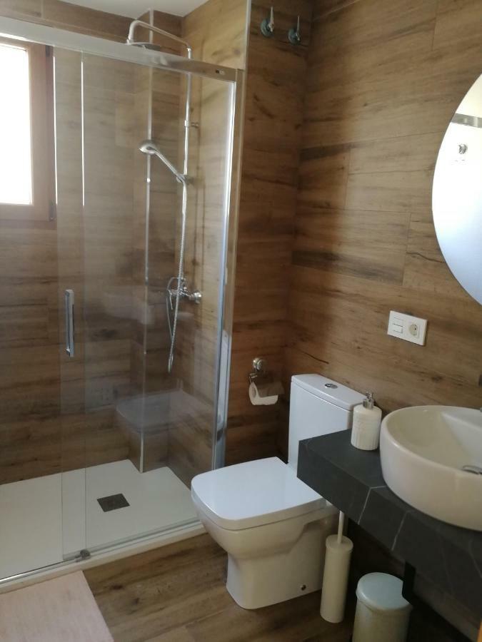 Apartamentos La Reunion Camarena de la Sierra Bagian luar foto